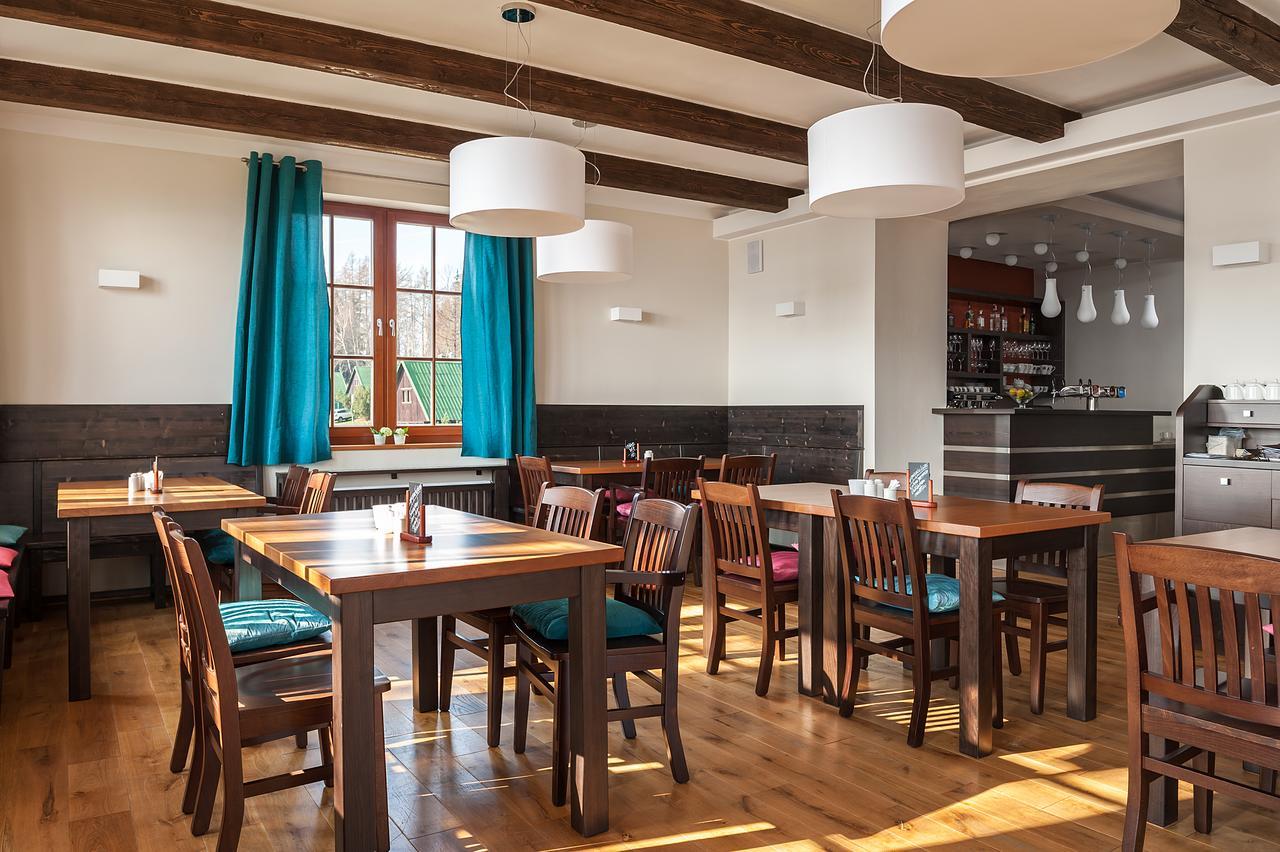 Aneta Hotel & Restaurant Витковице Экстерьер фото