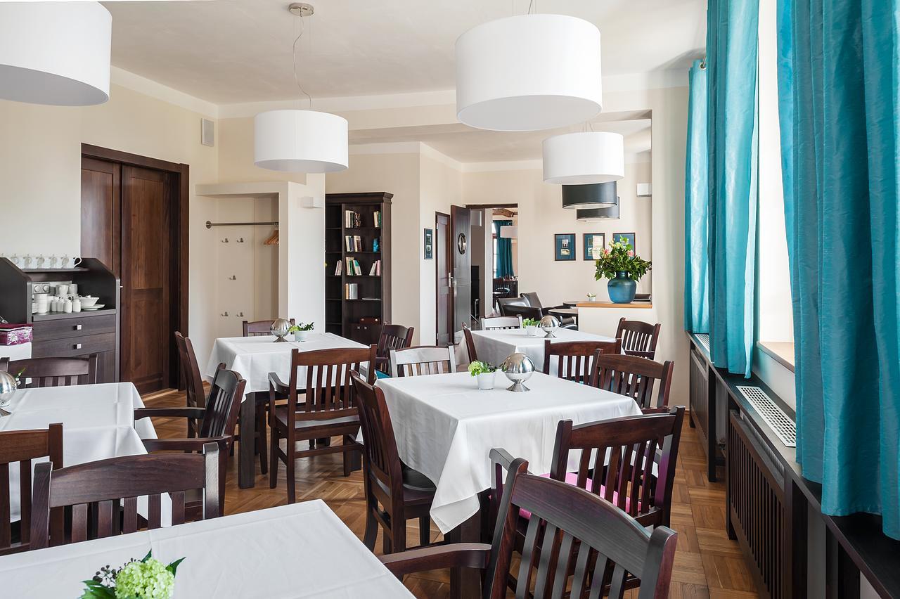 Aneta Hotel & Restaurant Витковице Экстерьер фото